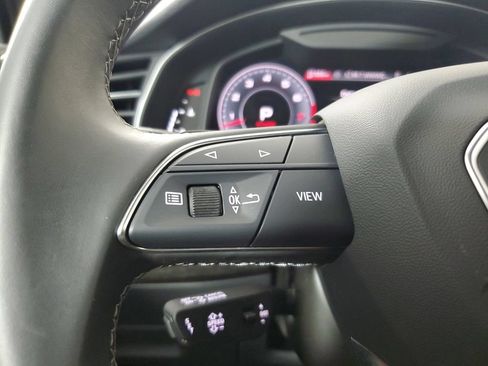 Used 2025 Audi Q7 3.0T Premium AWD/4WD image 25