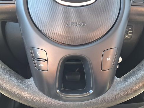 Used 2010 Kia Soul + w/ Audio Pkg image 28