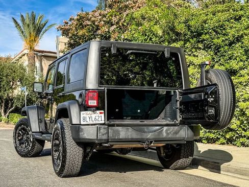 Used 2016 Jeep Wrangler Unlimited Sport w/ Quick Order Package 24S image 19