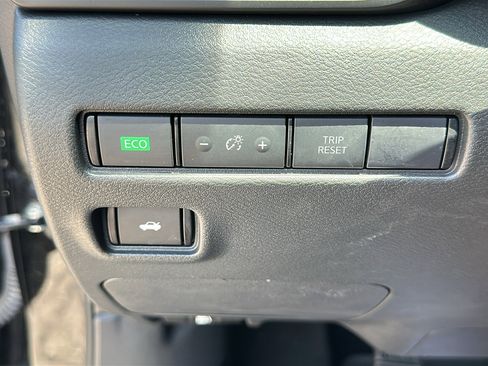 Certified 2024 Nissan Sentra S FWD image 13