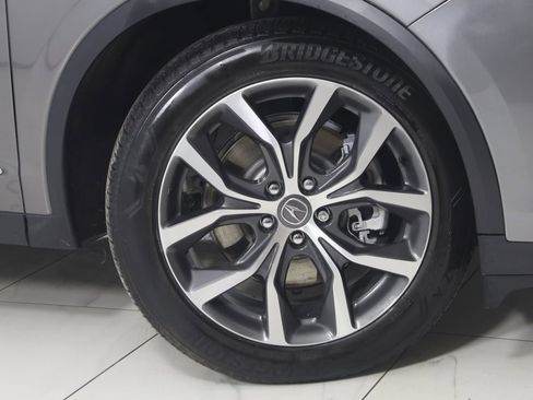 Used 2023 Acura MDX SH-AWD w/ Technology Package image 17