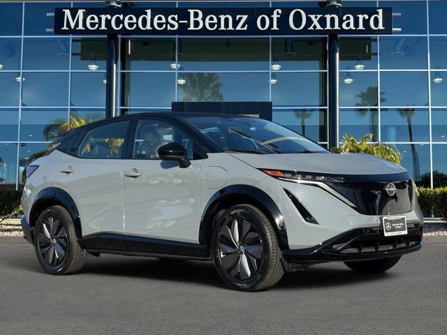 Used 2024 Nissan Ariya AWD image 2