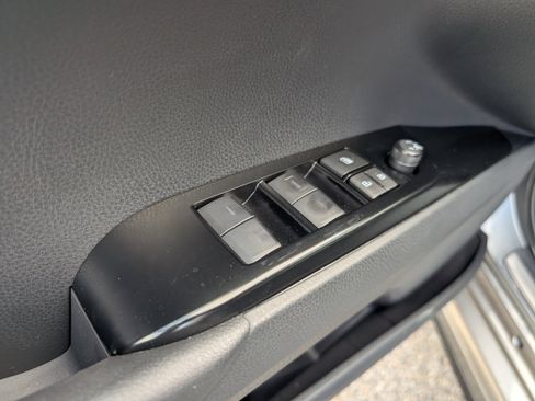 New 2026 Toyota Camry SE image 9