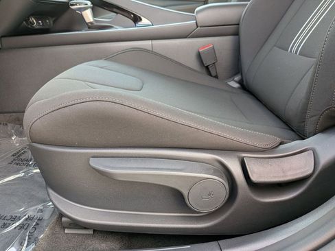 New 2026 Hyundai Elantra SEL Sport Premium FWD image 15