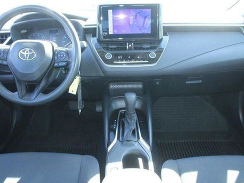 Certified 2023 Toyota Corolla LE image 11