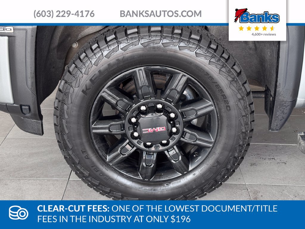 Used 2024 GMC Sierra 2500 AT4 w/ AT4 Premium Plus Package AWD/4WD image 4