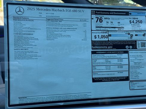 New 2025 Mercedes-Benz Maybach EQS 680 4MATIC image 31