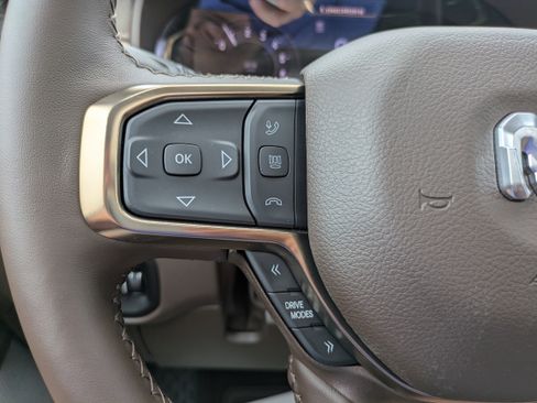 New 2025 RAM 1500 Limited image 23