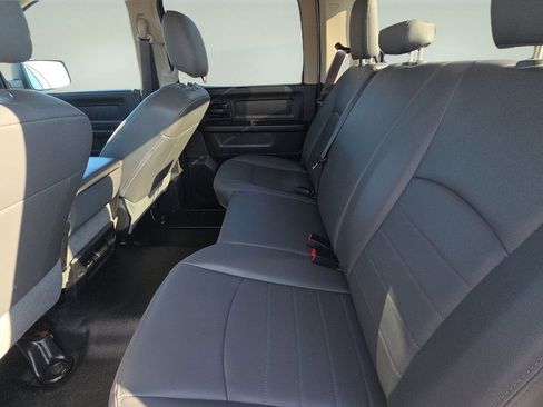 Used 2018 RAM 1500 Tradesman image 22