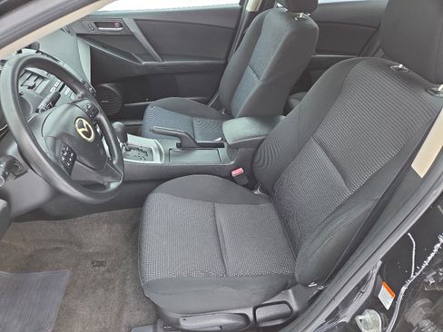 Used 2011 MAZDA MAZDA3 i Touring image 12