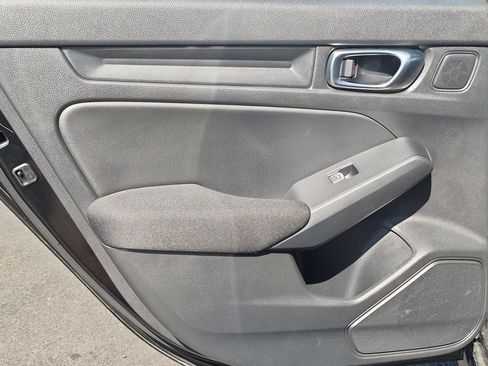 Used 2025 Honda Civic Sport image 26