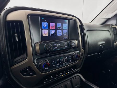 Used 2018 GMC Sierra 3500 Denali AWD/4WD image 17
