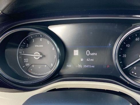 Used 2020 Buick Encore GX Essence w/ Experience Buick Package image 7