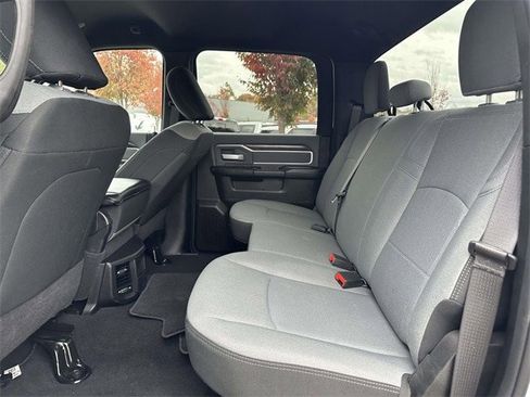 Used 2021 RAM 2500 Big Horn image 20