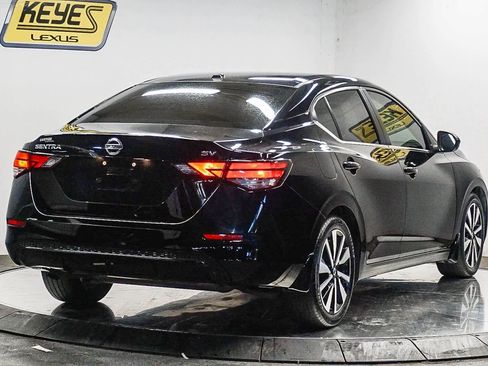 Used 2023 Nissan Sentra SV w/ SV Premium Package image 4