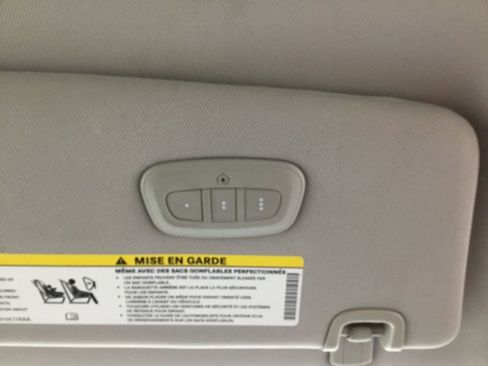 Used 2017 Chrysler Pacifica Limited w/ UConnect Theater Package image 38