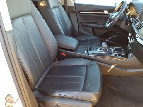 Used 2019 Audi Q5 2.0T Premium Plus w/ Premium Plus Package image 26