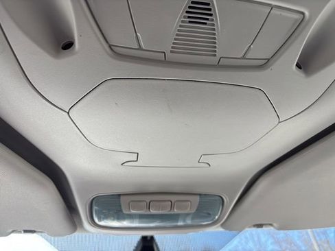 Used 2016 Ford Transit Connect XL image 23