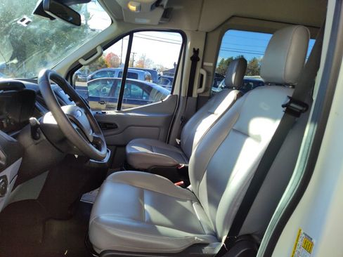 Used 2019 Ford Transit 350 XL RWD image 12