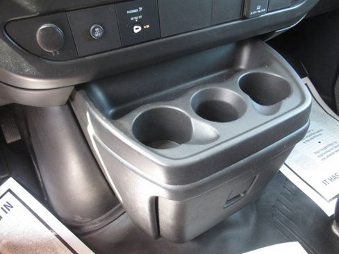 Used 2025 GMC Savana 2500 w/ Driver Convenience Package RWD image 21