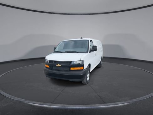 New 2025 Chevrolet Express 2500 Work Van w/ Driver Convenience Package image 4