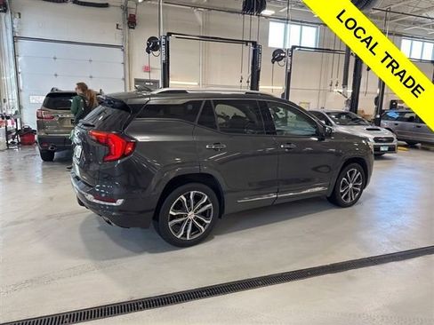 Used 2020 GMC Terrain Denali w/ Denali Premium Package image 3