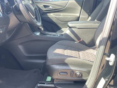 Used 2024 Chevrolet Equinox LT FWD image 15