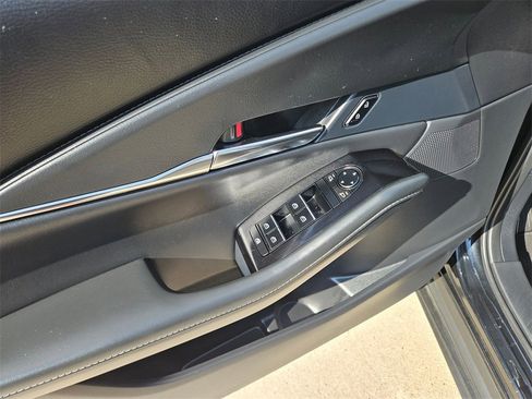 Used 2025 MAZDA CX-30 AWD 2.5 S w/ Preferred Package image 14