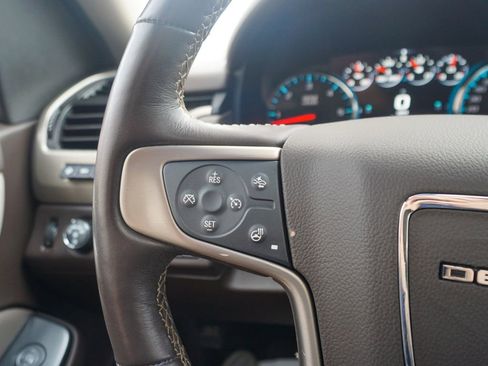 Used 2019 GMC Yukon Denali w/ Denali Ultimate Package image 23