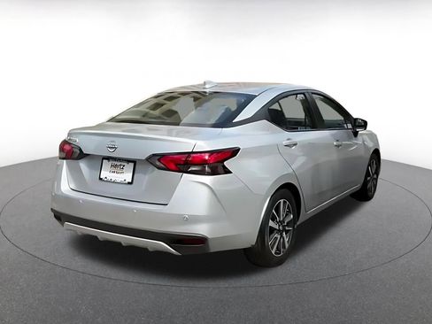 Used 2025 Nissan Versa SV FWD image 13