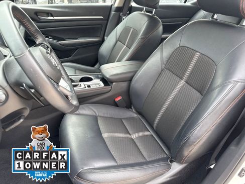 Used 2024 Nissan Altima 2.5 SR AWD/4WD image 10