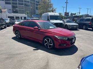 Used 2018 Honda Accord Sport video 2