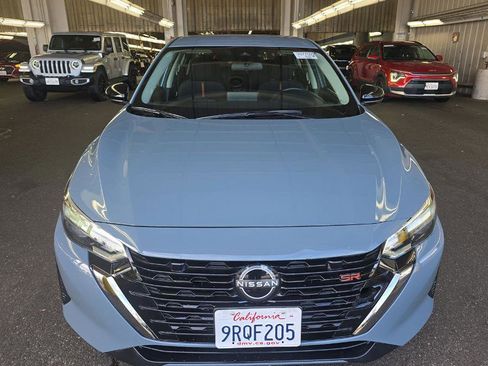 Used 2025 Nissan Sentra SR image 5