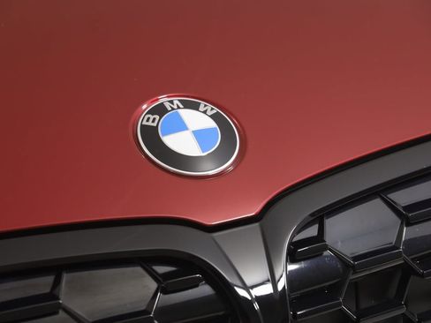 Used 2025 BMW M340i xDrive w/ Premium Package image 17