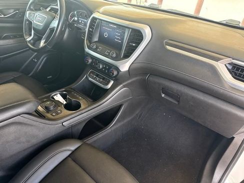 Used 2022 GMC Acadia SLT w/ Elevation Edition FWD image 12