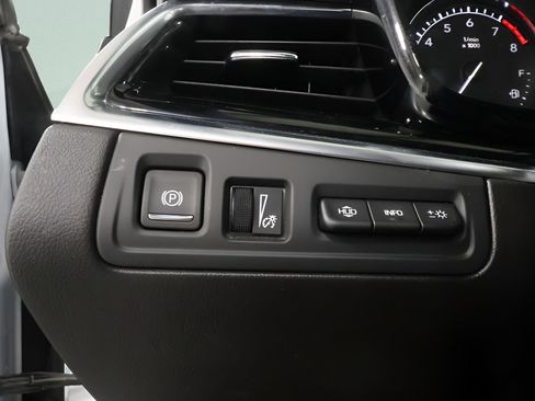 Used 2024 Cadillac XT6 Premium Luxury w/ Technology Package AWD/4WD image 18