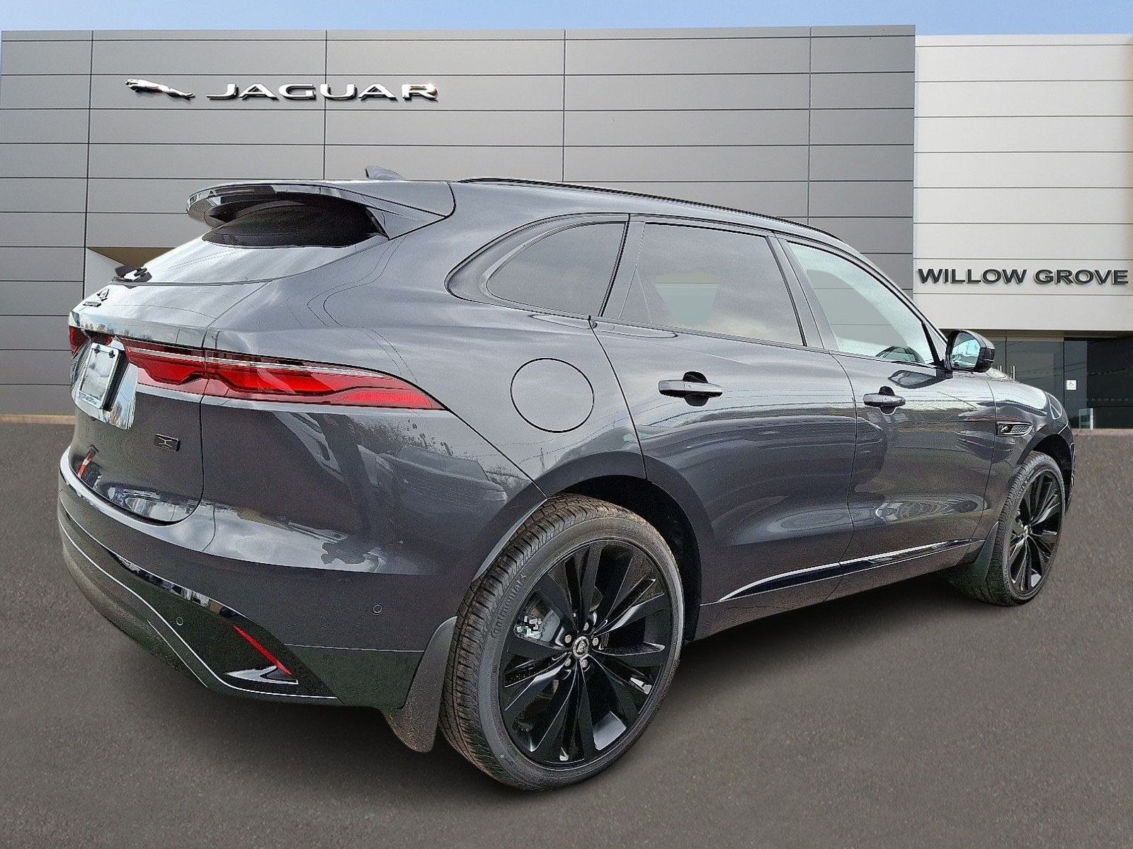 New 2026 Jaguar F-PACE R-Dynamic S AWD/4WD image 2