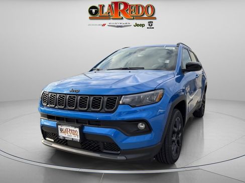 New 2026 Jeep Compass Latitude image 3