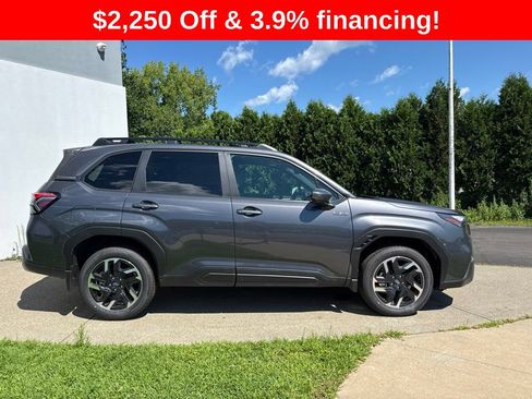 New 2026 Subaru Forester Premium AWD/4WD image 2
