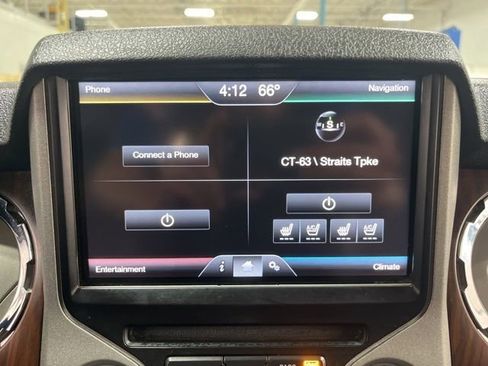 Used 2014 Ford F350 Lariat image 45