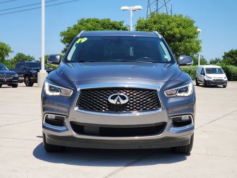 Used 2019 INFINITI QX60 Luxe w/ Essential Package AWD/4WD image 2