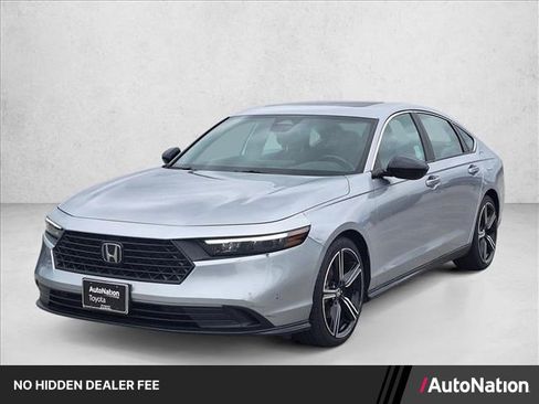 Used 2023 Honda Accord Sport image 1