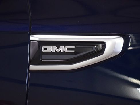 Used 2024 GMC Yukon Denali w/ Max Trailering Package AWD/4WD image 16