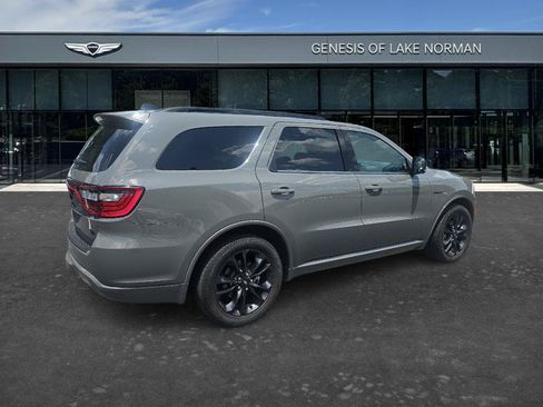 Used 2023 Dodge Durango R/T AWD/4WD image 5