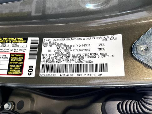 Used 2025 Toyota Tacoma Limited image 37