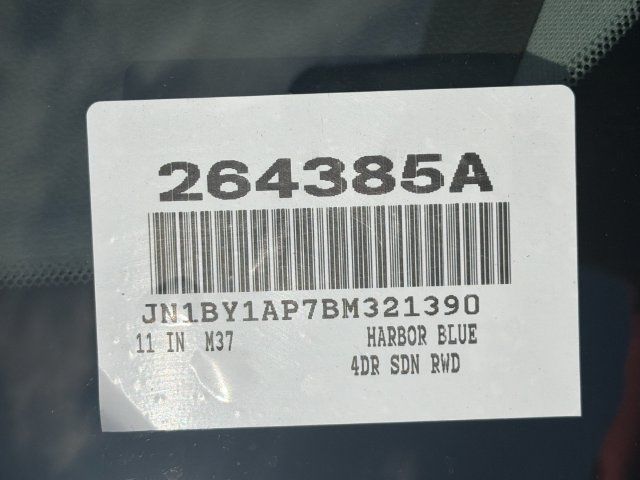 Used 2011 INFINITI M37 w/ Premium Pkg RWD image 32