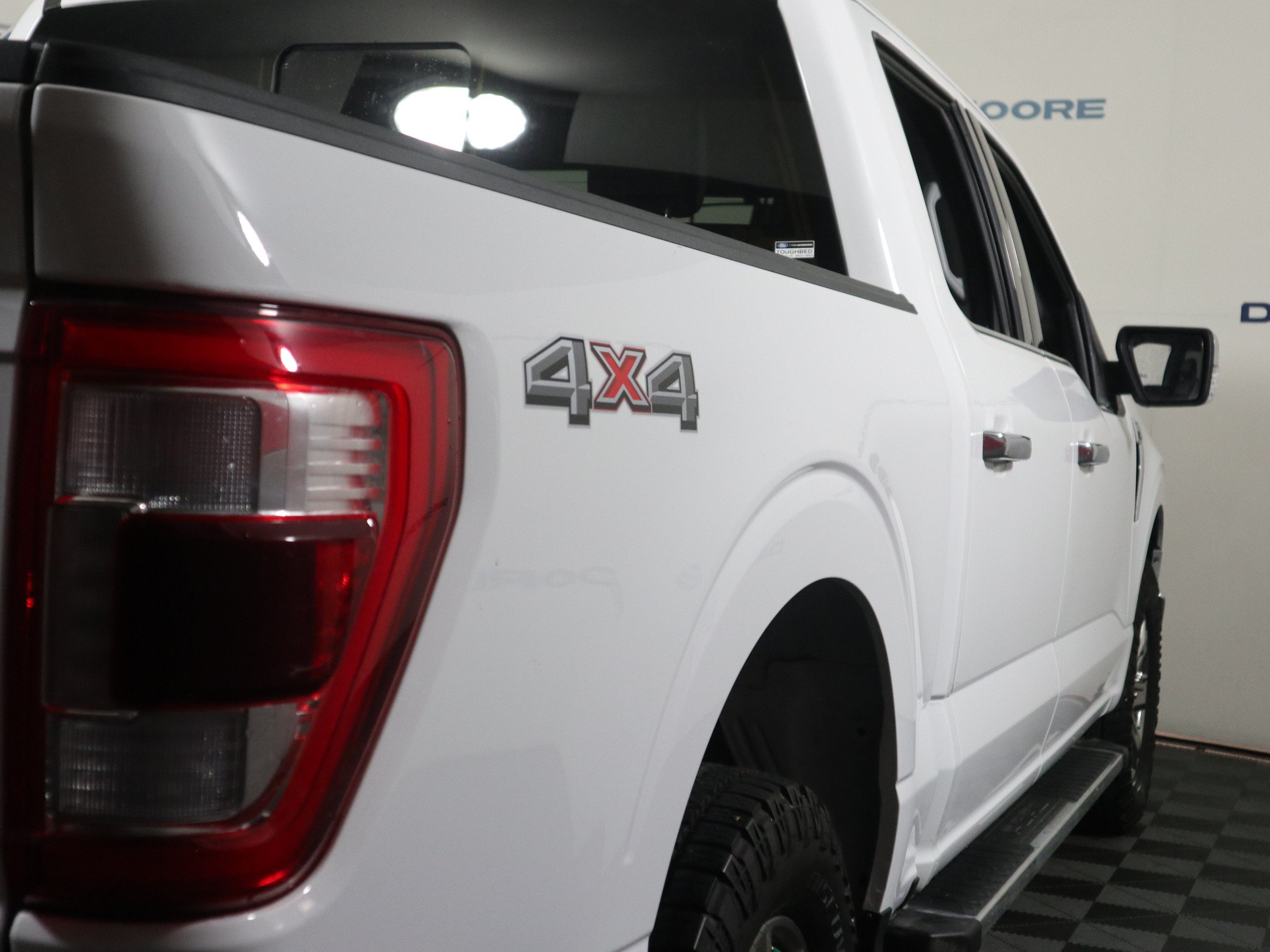Used 2023 Ford F150 Lariat AWD/4WD image 5