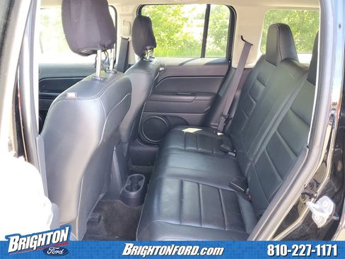 Used 2016 Jeep Patriot High Altitude AWD/4WD image 10