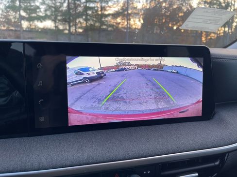 New 2026 Nissan Kicks SV image 9