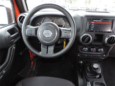 Used 2015 Jeep Wrangler Sport image 17